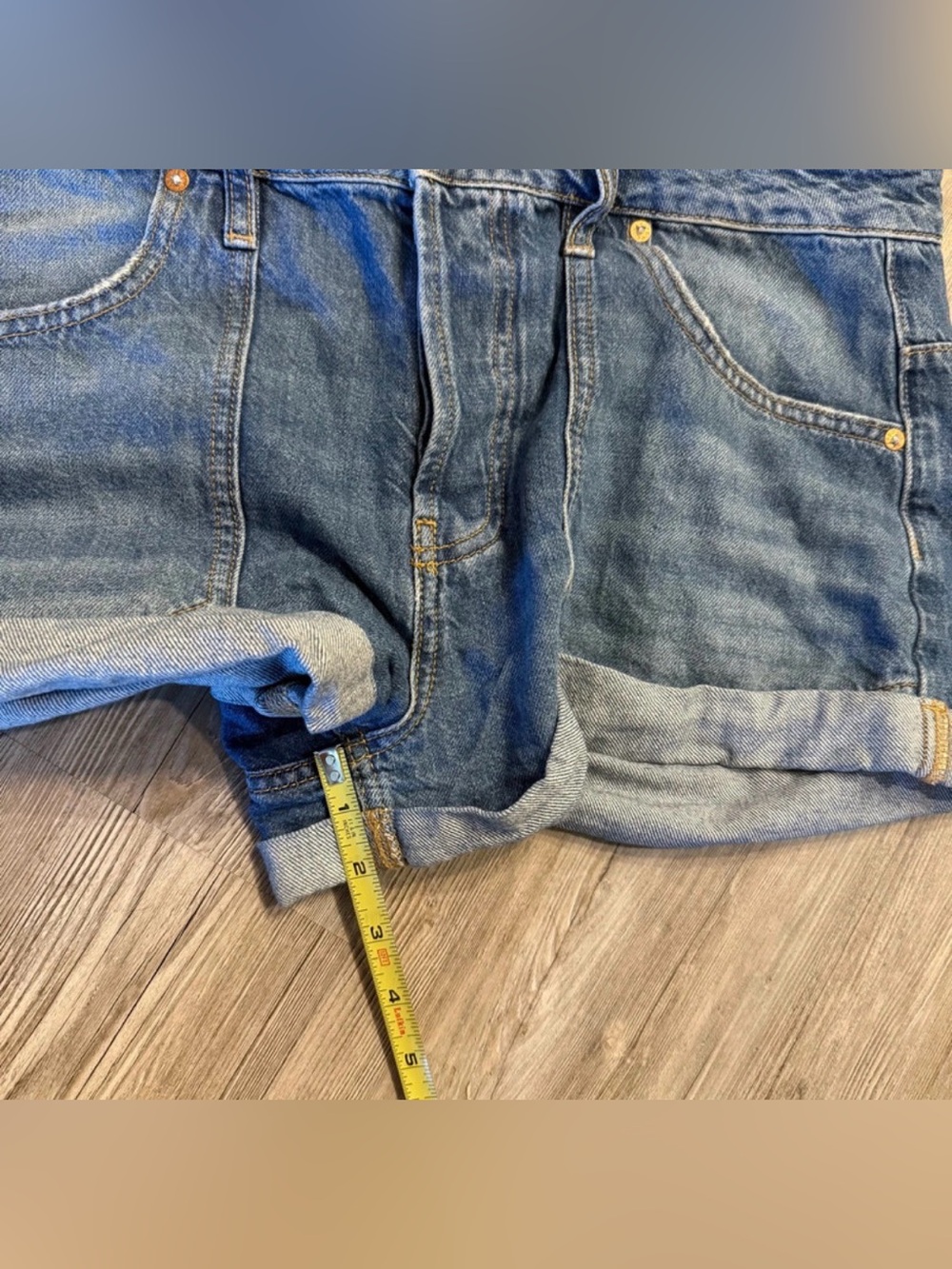 We The Free Distressed Blue Roll-Cuff Denim Shorts - Picture 8 of 9